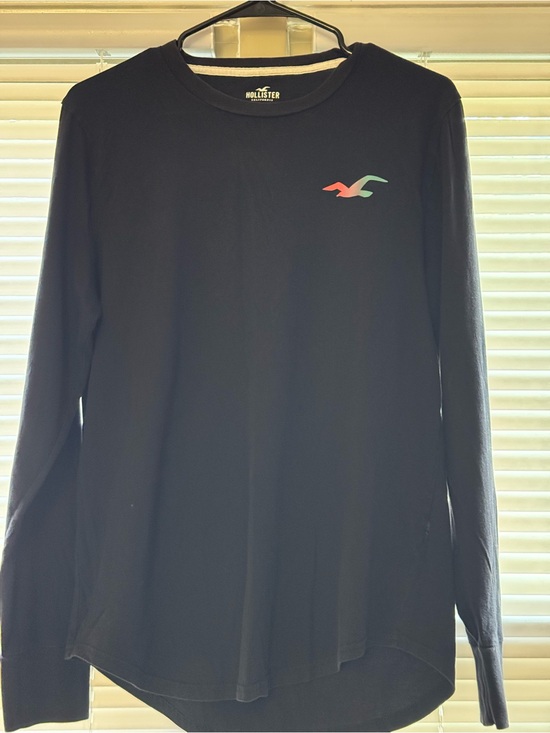 Hollister Other - Hollister Black Long Sleeve Graphic Tee Medium